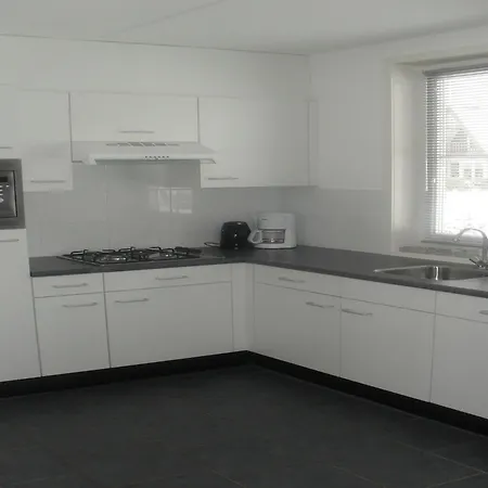Villa Half-timbered House With Dishwasher Susteren